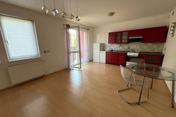 Prodej bytu 2+kk 58 m², Sušilova, Praha Prodej bytu 2+kk 58 m², Sušilova, Praha