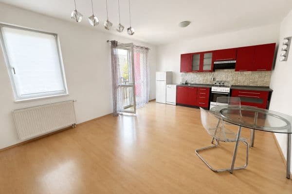 Prodej bytu 2+kk 58 m², Sušilova, Praha Prodej bytu 2+kk 58 m², Sušilova, Praha