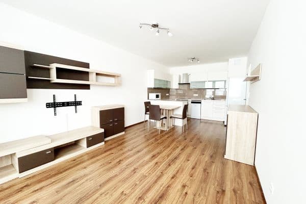 Pronájem bytu 3+kk 67 m², U Hostavického potoka, Praha Pronájem bytu 3+kk 67 m², U Hostavického potoka, Praha
