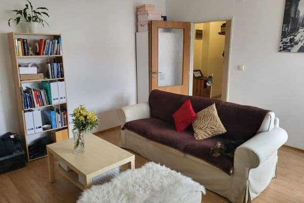 Pronájem bytu 2+kk 45 m², Mojmírovo náměstí, Brno Pronájem bytu 2+kk 45 m², Mojmírovo náměstí, Brno