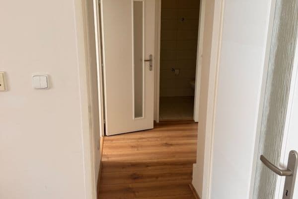 Pronájem bytu 1+1 40 m², Sokolovská, Praha Pronájem bytu 1+1 40 m², Sokolovská, Praha