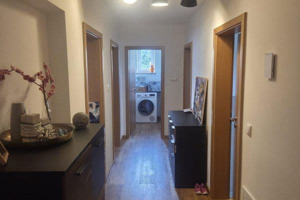 Pronájem bytu 3+kk 80 m², Haidlfinger Strasse 31, Wallersdorf Pronájem bytu 3+kk 80 m², Haidlfinger Strasse 31, Wallersdorf