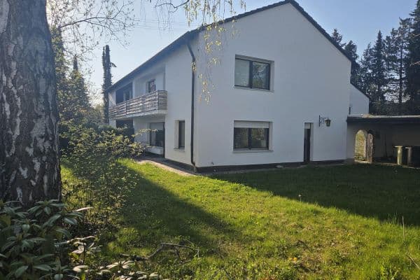 Prodej domu 142 m², pozemek 624 m², Ottobrunn, Bavorsko Prodej domu 142 m², pozemek 624 m², Ottobrunn, Bavorsko