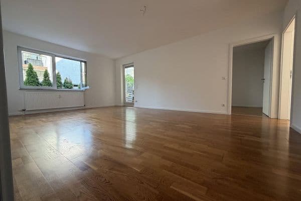 Pronájem bytu 3+1 81 m², Herrnweg 34 a, Mainz, Porýní-Falc Pronájem bytu 3+1 81 m², Herrnweg 34 a, Mainz, Porýní-Falc