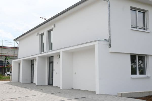 Pronájem bytu 3+1 127 m², Thomas-Schreiber-Weg 5 Wohnung oben, Bad Mergentheim Pronájem bytu 3+1 127 m², Thomas-Schreiber-Weg 5 Wohnung oben, Bad Mergentheim