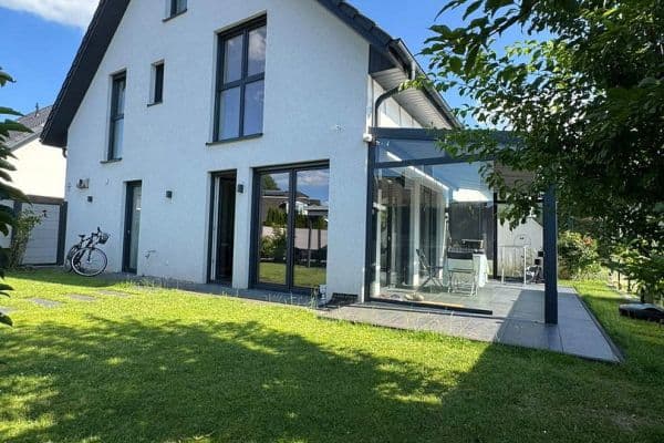 Prodej domu 133 m², pozemek 342 m², Elmshorn Prodej domu 133 m², pozemek 342 m², Elmshorn