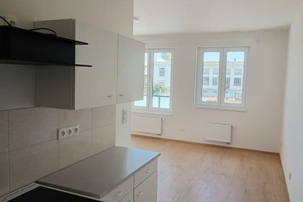 Pronájem bytu 2+kk 43 m², Arnošta Staňka, Praha Pronájem bytu 2+kk 43 m², Arnošta Staňka, Praha