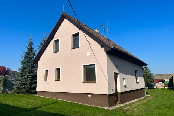 Prodej domu 200 m², pozemek 1.903 m², Kladenská, Žilina Prodej domu 200 m², pozemek 1.903 m², Kladenská, Žilina