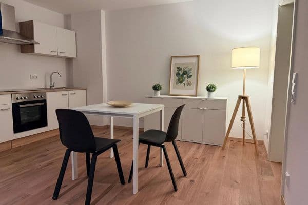 Pronájem bytu 1+1 52 m², Wiesbaden, Hessen Pronájem bytu 1+1 52 m², Wiesbaden, Hessen