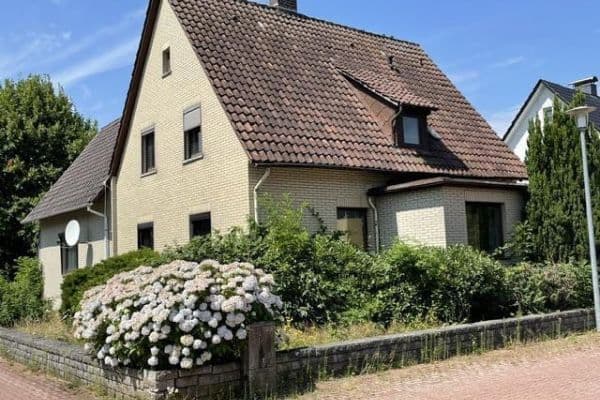 Prodej domu 180 m², pozemek 1.200 m², Stadthagen Prodej domu 180 m², pozemek 1.200 m², Stadthagen