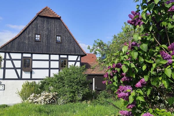 Prodej domu 157 m², pozemek 1.920 m², Zur Hohle 2, Dresden, Sasko Prodej domu 157 m², pozemek 1.920 m², Zur Hohle 2, Dresden, Sasko