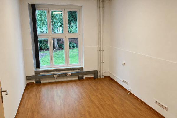 Pronájem kanceláře 11 m², Giesensdorfer Str. 29, Berlin, Berlín Pronájem kanceláře 11 m², Giesensdorfer Str. 29, Berlin, Berlín