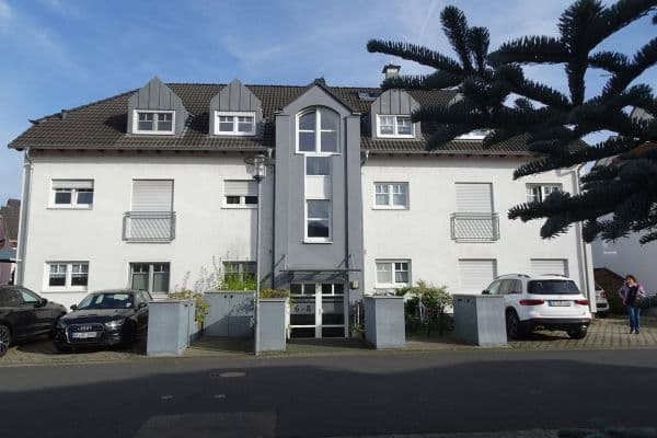 Prodej bytu 5+1 121 m², Mühlheim Prodej bytu 5+1 121 m², Mühlheim