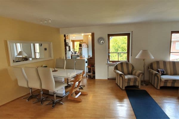 Pronájem bytu 6+1 160 m², Nürnberg Pronájem bytu 6+1 160 m², Nürnberg