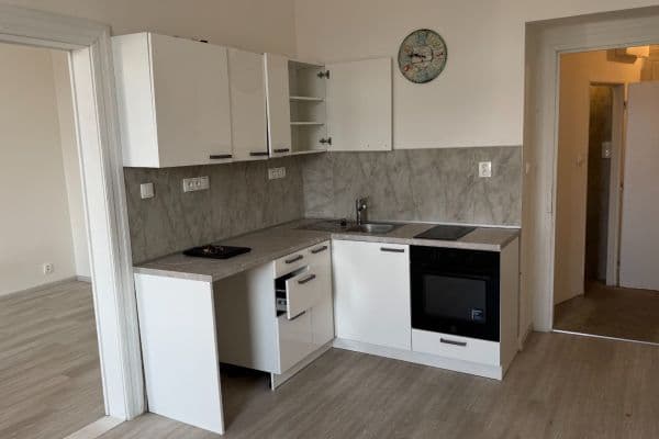 Pronájem bytu 2+kk 42 m², Heydukova, Praha Pronájem bytu 2+kk 42 m², Heydukova, Praha