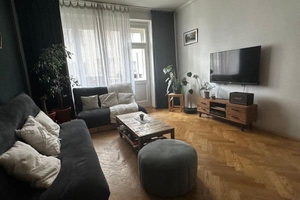 Prodej bytu 2+1 50 m², Kouřimská, Praha Prodej bytu 2+1 50 m², Kouřimská, Praha