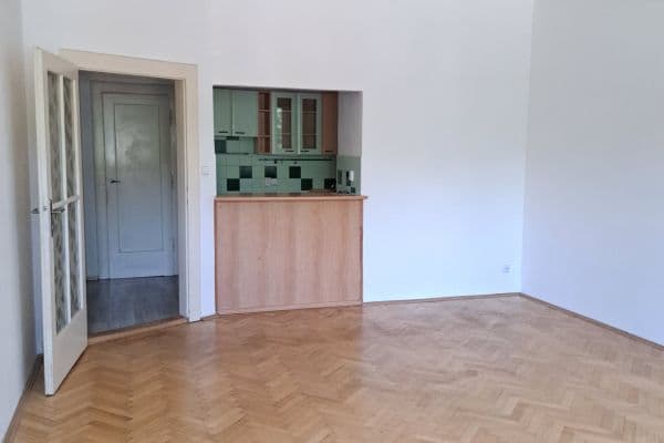 Pronájem bytu 3+kk 86 m², Vinohradská, Praha Pronájem bytu 3+kk 86 m², Vinohradská, Praha