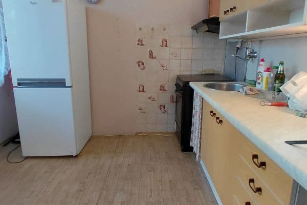 Prodej bytu 3+1 76 m², Rumunská, Čelákovice Prodej bytu 3+1 76 m², Rumunská, Čelákovice