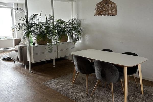 Pronájem bytu 2+1 78 m², Karlsruhe, Bádensko-Württembersko Pronájem bytu 2+1 78 m², Karlsruhe, Bádensko-Württembersko
