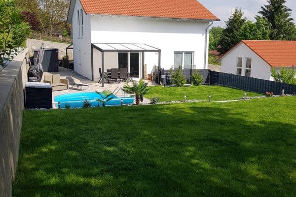 Prodej domu 133 m², pozemek 767 m², Nandlstadt, Bavorsko Prodej domu 133 m², pozemek 767 m², Nandlstadt, Bavorsko
