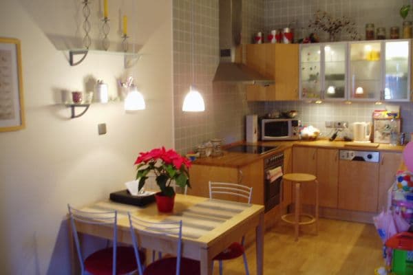 Pronájem bytu 2+kk 43 m², Školská, Hostivice Pronájem bytu 2+kk 43 m², Školská, Hostivice