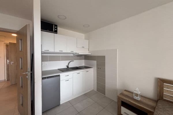 Prodej bytu 1+kk 30 m², Nádražní, Ostrava, Moravskoslezský kraj Prodej bytu 1+kk 30 m², Nádražní, Ostrava, Moravskoslezský kraj