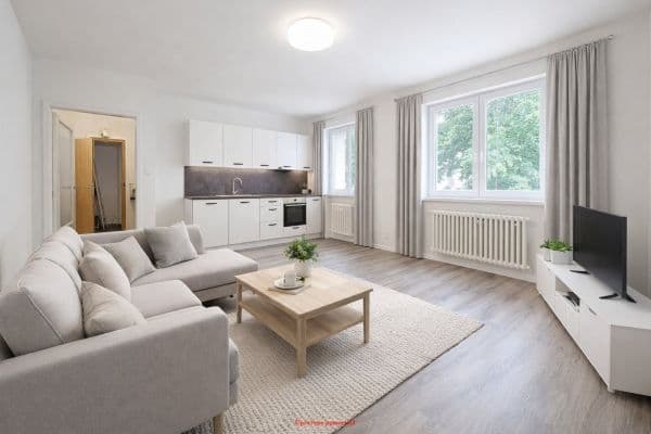 Pronájem bytu 2+kk 45 m², Kapitána Jasioka, Havířov, Moravskoslezský kraj Pronájem bytu 2+kk 45 m², Kapitána Jasioka, Havířov, Moravskoslezský kraj