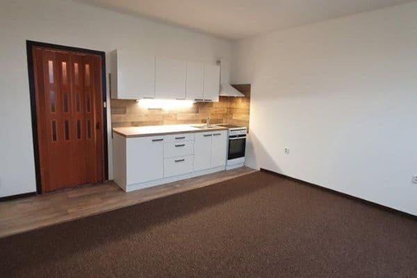 Pronájem bytu 2+kk 40 m², Brněnská, Česká Lípa, Liberecký kraj Pronájem bytu 2+kk 40 m², Brněnská, Česká Lípa, Liberecký kraj