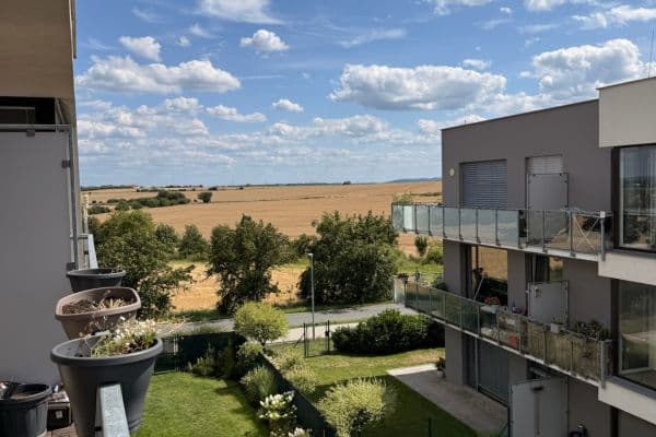 Pronájem bytu 3+kk 68 m², Emy Destinové, Jinočany Pronájem bytu 3+kk 68 m², Emy Destinové, Jinočany