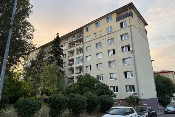 Prodej bytu 2+1 52 m², Štěchovická, Praha Prodej bytu 2+1 52 m², Štěchovická, Praha