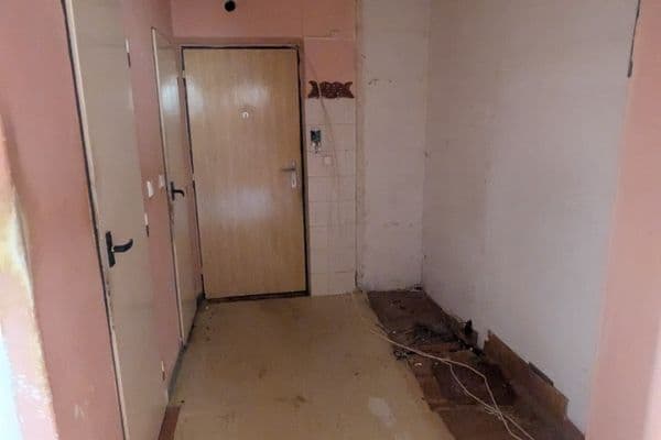 Prodej bytu 3+1 60 m², Na Kopci, Karviná Prodej bytu 3+1 60 m², Na Kopci, Karviná