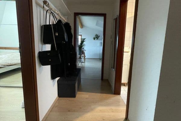 Prodej bytu 2+1 60 m², Ringstrasse 23, Neckarwestheim Prodej bytu 2+1 60 m², Ringstrasse 23, Neckarwestheim