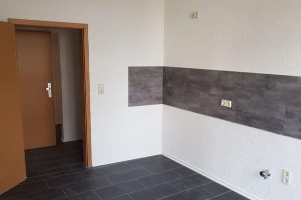 Pronájem bytu 5+1 115 m², Lichtentanner Str 14, Zwickau Pronájem bytu 5+1 115 m², Lichtentanner Str 14, Zwickau