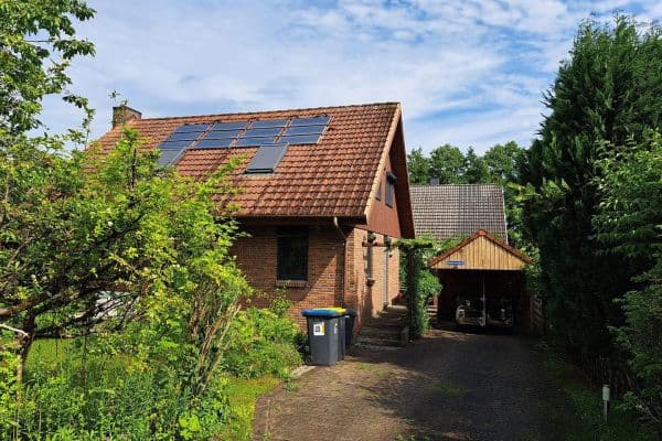 Prodej domu 135 m², pozemek 730 m², Lindenstraße 30, Gülzow Prodej domu 135 m², pozemek 730 m², Lindenstraße 30, Gülzow