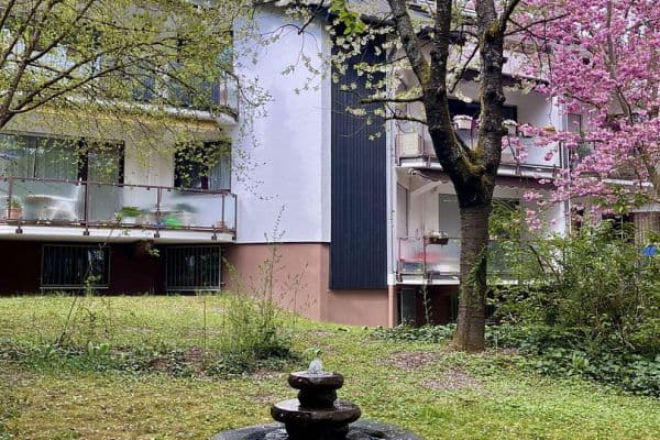 Prodej bytu 6+kk 155 m², Niedernhausen Prodej bytu 6+kk 155 m², Niedernhausen