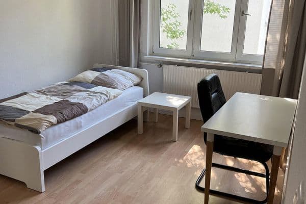 Pronájem bytu 2+1 49 m², Treptower Str. 64, Berlin, Berlín Pronájem bytu 2+1 49 m², Treptower Str. 64, Berlin, Berlín
