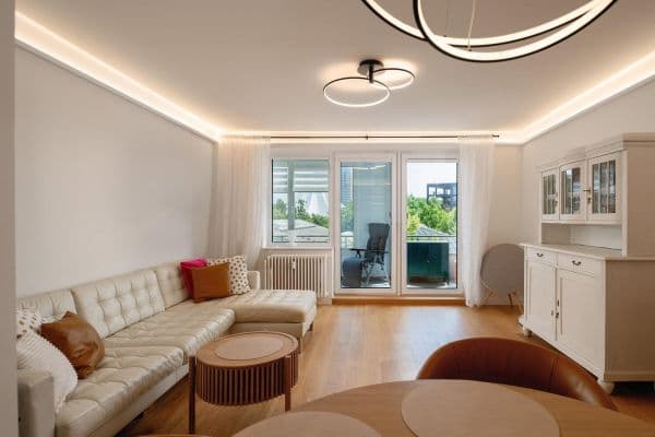 Prodej bytu 3+1 82 m², Schöneberger Straße 12, Friedrichshain-Kreuzberg - Kreuzberg, Berlín Prodej bytu 3+1 82 m², Schöneberger Straße 12, Friedrichshain-Kreuzberg - Kreuzberg, Berlín