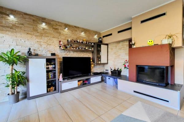 Prodej domu 160 m², pozemek 300 m², Duisburg Prodej domu 160 m², pozemek 300 m², Duisburg