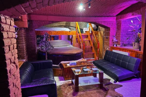 Pronájem nebytového prostoru 170 m², Chelčického, Praha Pronájem nebytového prostoru 170 m², Chelčického, Praha