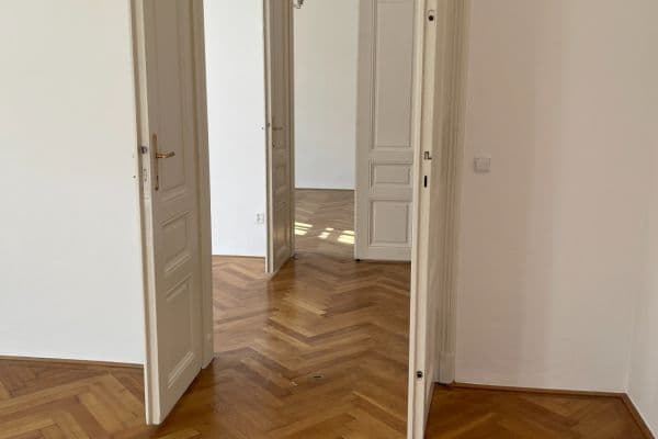 Pronájem bytu 5+1 121 m², Josefská, Brno Pronájem bytu 5+1 121 m², Josefská, Brno