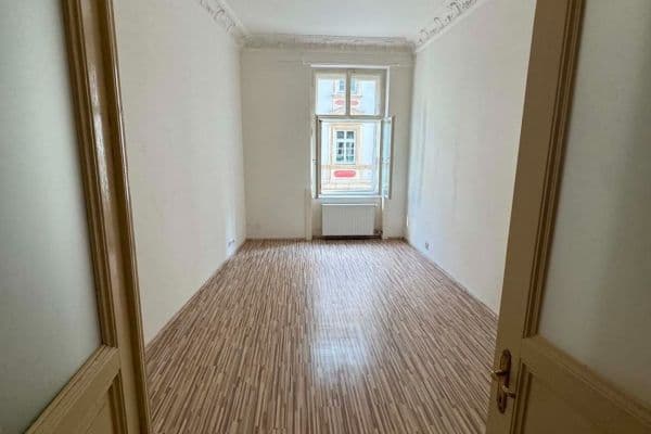 Pronájem bytu 2+kk 47 m², Bezručova, Plzeň Pronájem bytu 2+kk 47 m², Bezručova, Plzeň