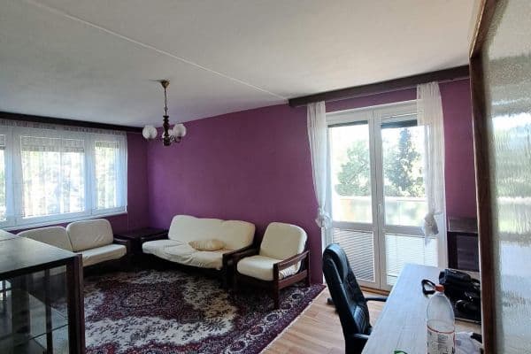Pronájem bytu 3+1 96 m², Lipová alej, Písek, Jihočeský kraj Pronájem bytu 3+1 96 m², Lipová alej, Písek, Jihočeský kraj