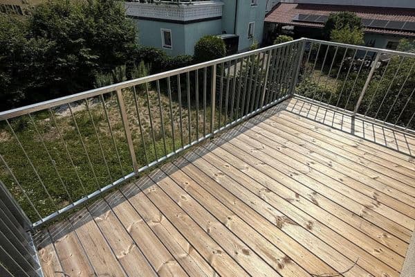 Pronájem bytu 3+1 89 m², Hermannstraße, Lauf an der Pegnitz, Bavorsko Pronájem bytu 3+1 89 m², Hermannstraße, Lauf an der Pegnitz, Bavorsko