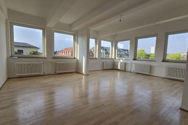 Pronájem bytu 5+1 170 m², Kortumstr. xxx, Essen, Severní Porýní-Vestfálsko Pronájem bytu 5+1 170 m², Kortumstr. xxx, Essen, Severní Porýní-Vestfálsko