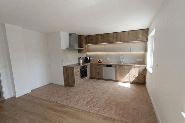 Pronájem bytu 4+1 95 m², Hakenstraße, Dortmund Pronájem bytu 4+1 95 m², Hakenstraße, Dortmund