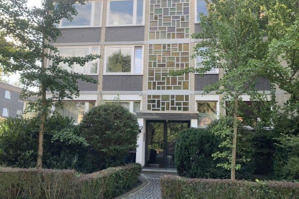 Pronájem bytu 1+1 24 m², Düsseldorf Pronájem bytu 1+1 24 m², Düsseldorf