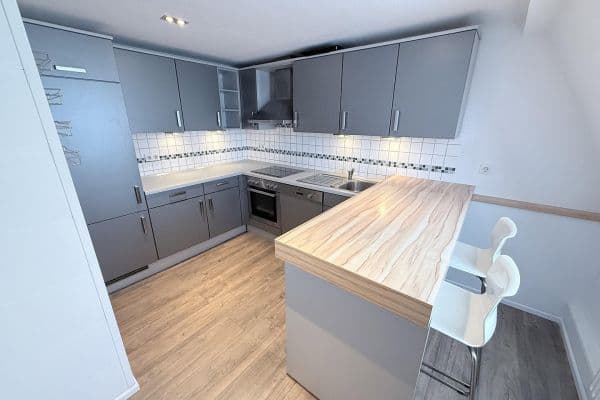 Pronájem bytu 2+1 55 m², Jacobistrasse 24, Bremerhaven, Bremen Pronájem bytu 2+1 55 m², Jacobistrasse 24, Bremerhaven, Bremen