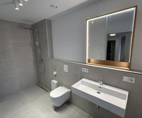 Pronájem bytu 1+1 45 m², Schwallgasse 21, Freystadt, Bavorsko Pronájem bytu 1+1 45 m², Schwallgasse 21, Freystadt, Bavorsko