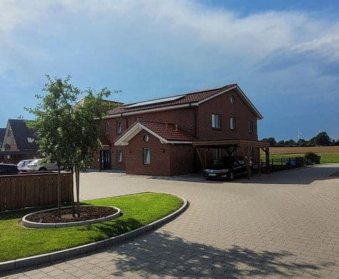 Pronájem bytu 5+1 155 m², Franzdorfer Weg 22, Schiphorst Pronájem bytu 5+1 155 m², Franzdorfer Weg 22, Schiphorst