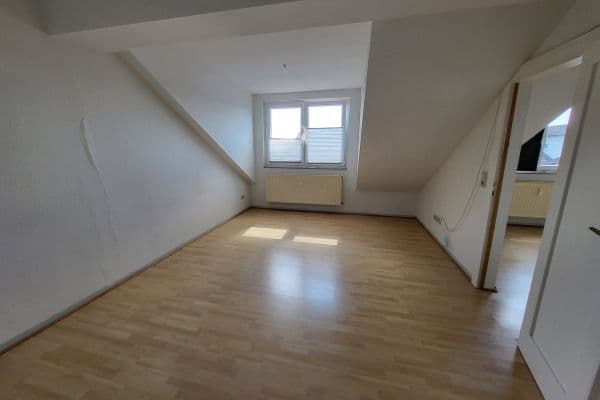 Pronájem bytu 3+1 60 m², Kiesseestraße 32, Göttingen Pronájem bytu 3+1 60 m², Kiesseestraße 32, Göttingen